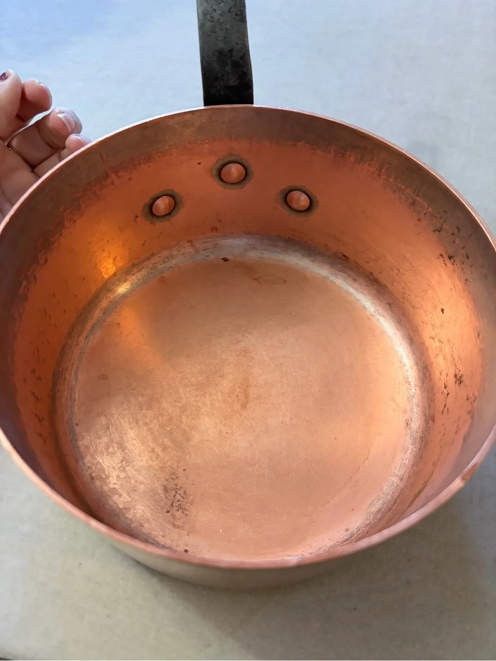 Copper Saucepan with Iron Handle - Classic Copper Finish